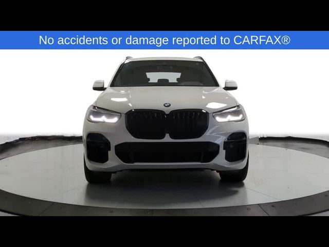 2022 BMW X5 M50i