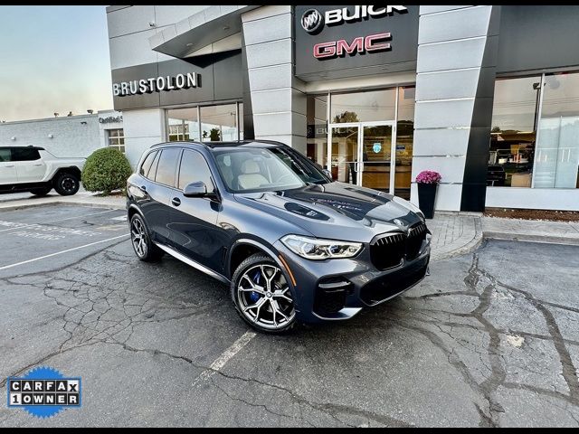 2022 BMW X5 M50i