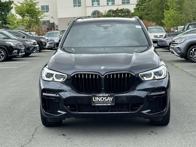 2022 BMW X5 M50i