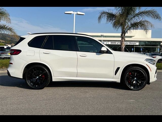 2022 BMW X5 M50i