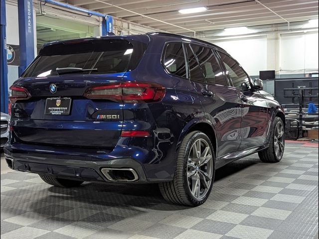 2022 BMW X5 M50i