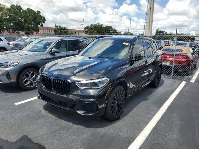 2022 BMW X5 M50i