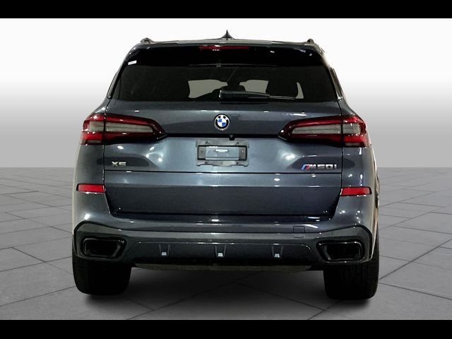 2022 BMW X5 M50i