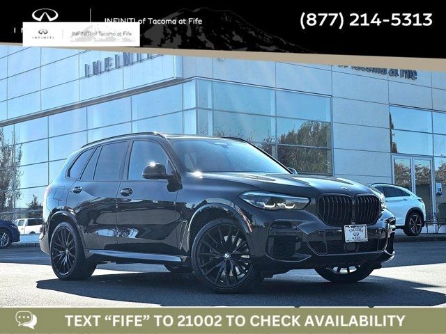 2022 BMW X5 M50i