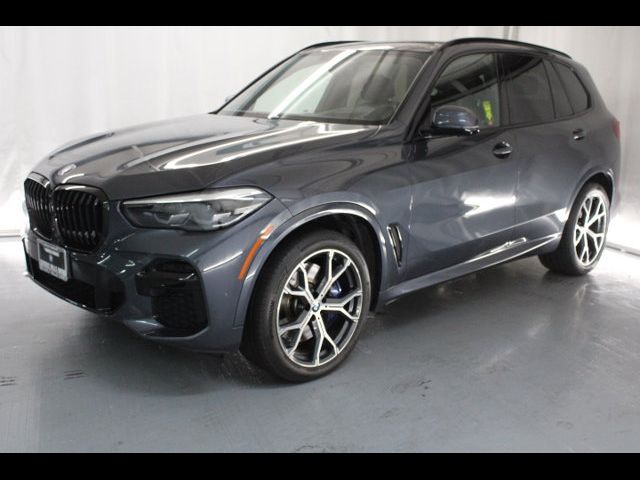 2022 BMW X5 M50i