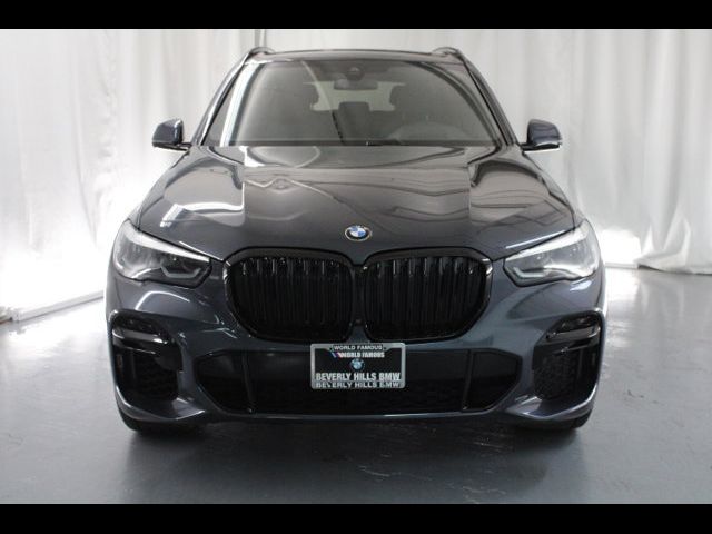 2022 BMW X5 M50i