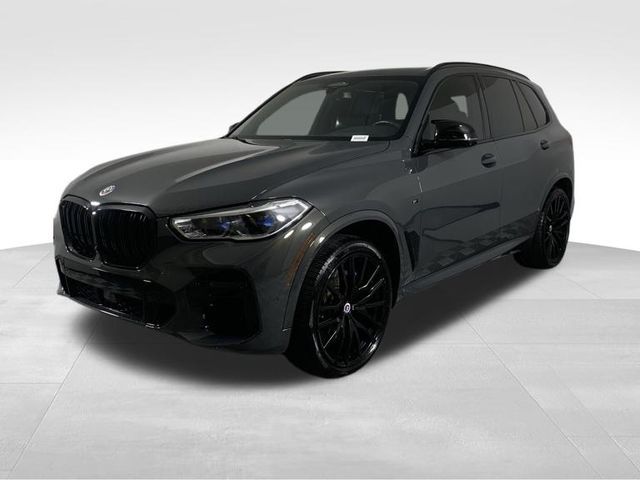 2022 BMW X5 M50i