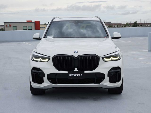 2022 BMW X5 M50i