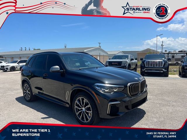 2022 BMW X5 M50i