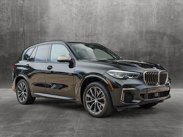 2022 BMW X5 M50i