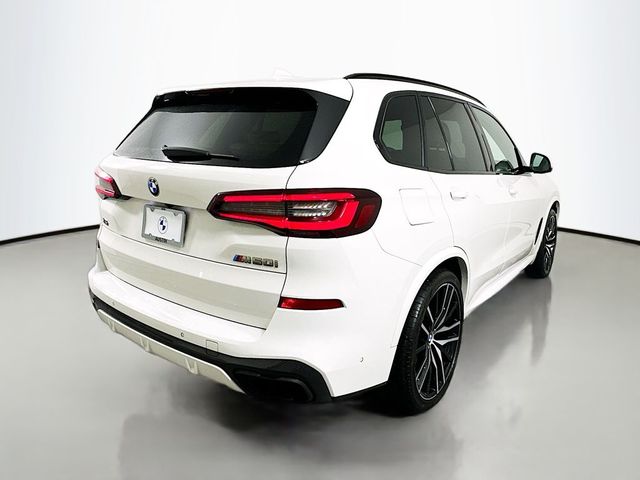 2022 BMW X5 M50i