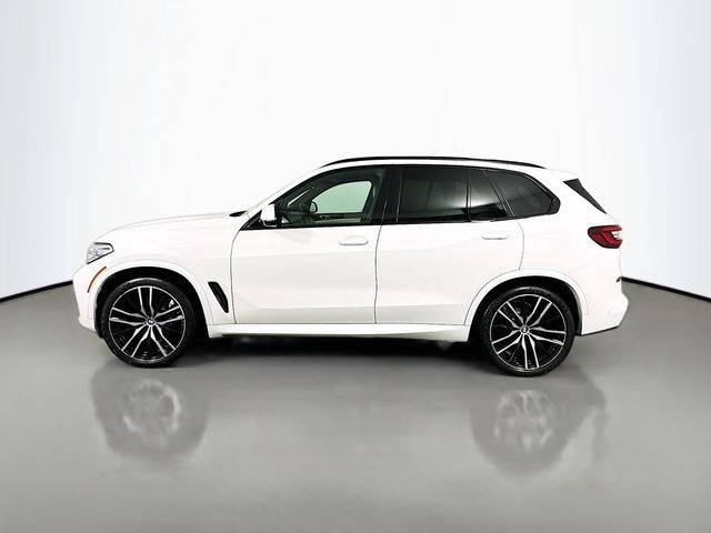 2022 BMW X5 M50i