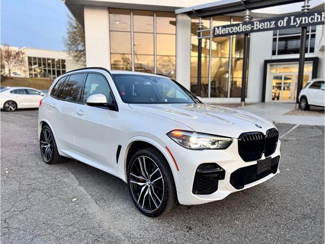 2022 BMW X5 M50i