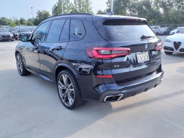 2022 BMW X5 M50i