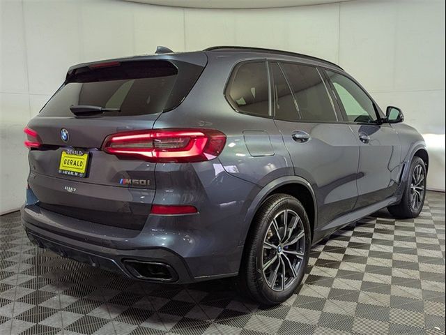 2022 BMW X5 M50i