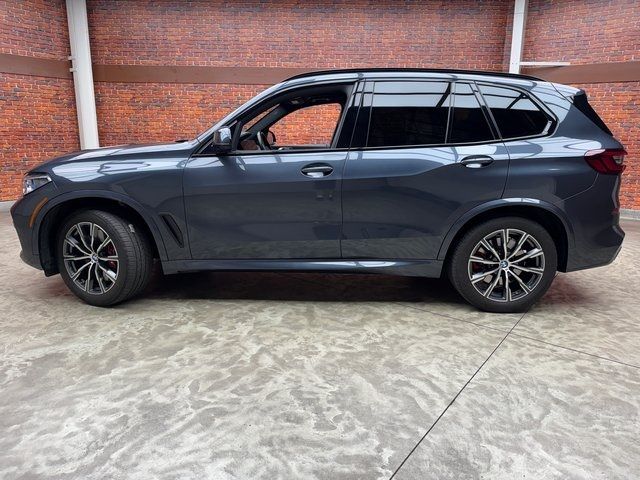 2022 BMW X5 M50i