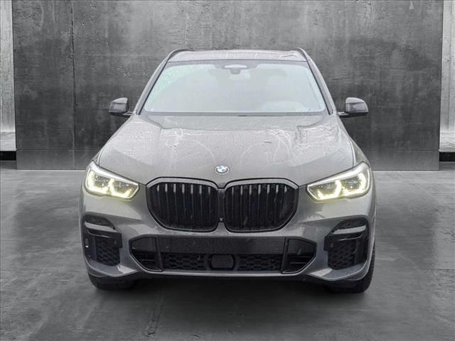 2022 BMW X5 M50i