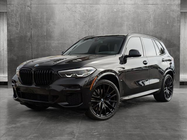 2022 BMW X5 M50i