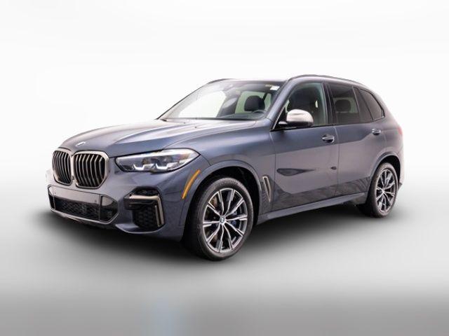 2022 BMW X5 M50i