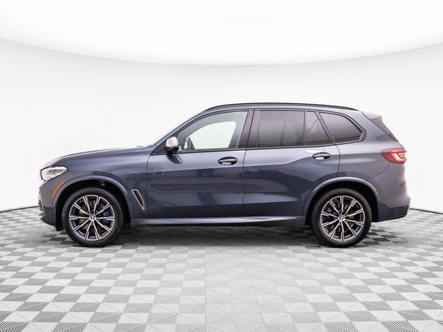 2022 BMW X5 M50i