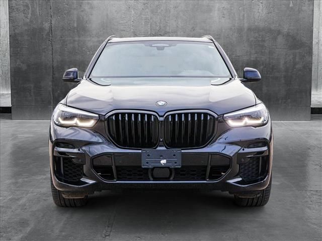 2022 BMW X5 M50i