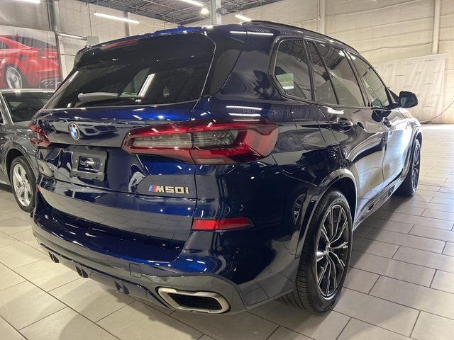 2022 BMW X5 M50i