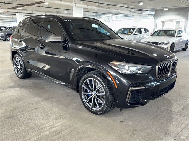 2022 BMW X5 M50i