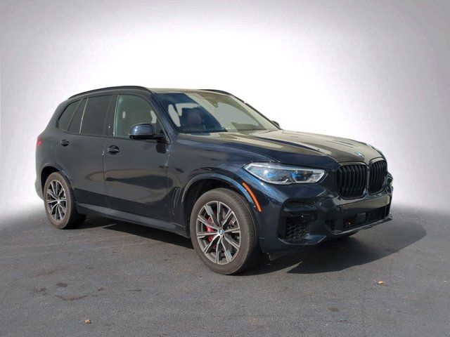 2022 BMW X5 M50i