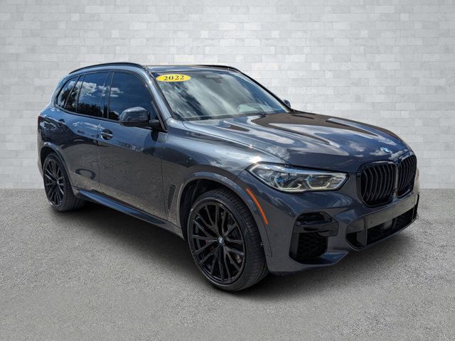 2022 BMW X5 M50i