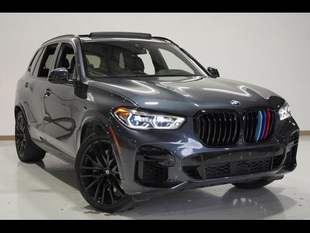 2022 BMW X5 M50i