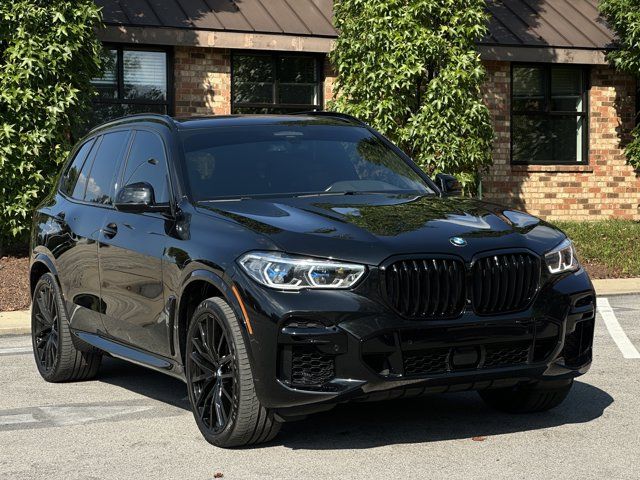 2022 BMW X5 M50i