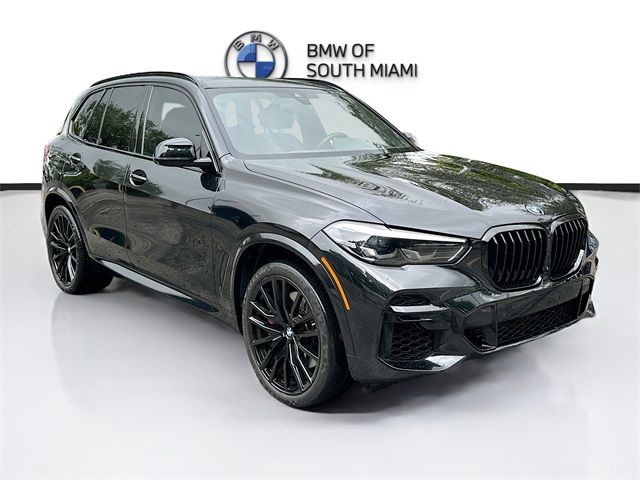 2022 BMW X5 M50i