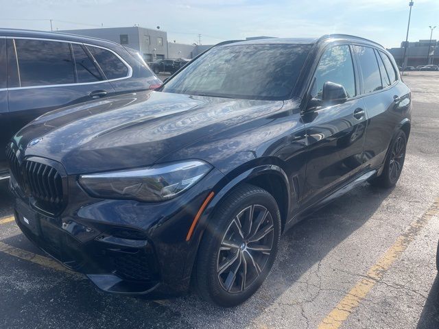 2022 BMW X5 M50i