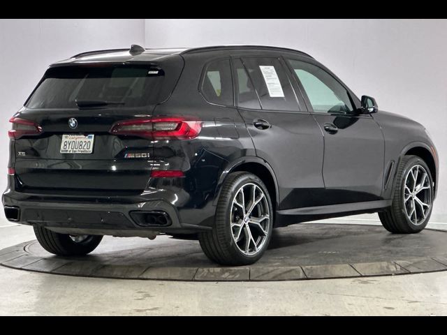 2022 BMW X5 M50i