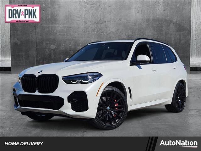 2022 BMW X5 M50i