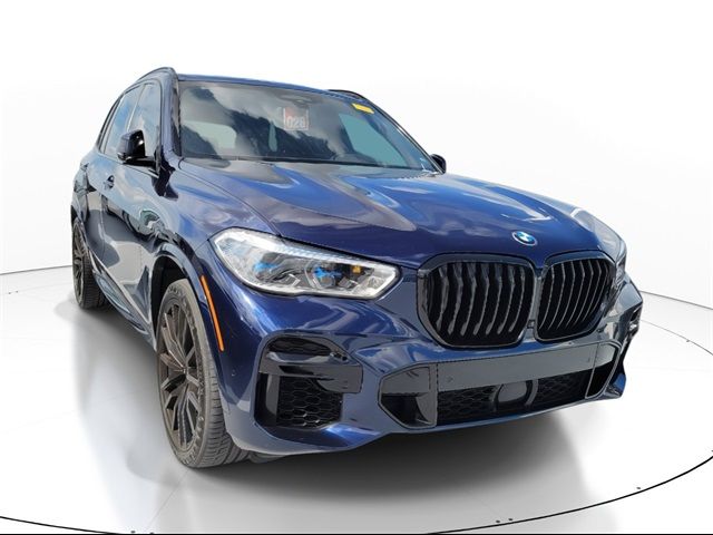 2022 BMW X5 M50i