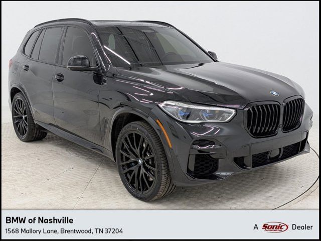 2022 BMW X5 M50i