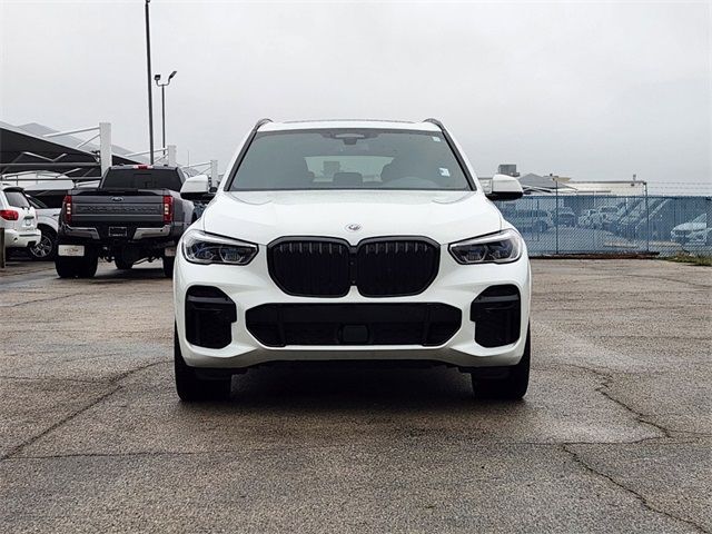 2022 BMW X5 M50i