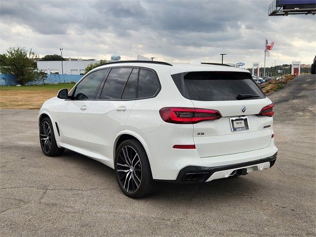 2022 BMW X5 M50i