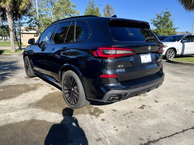 2022 BMW X5 M50i