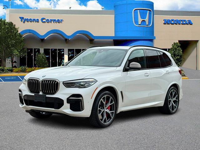 2022 BMW X5 M50i