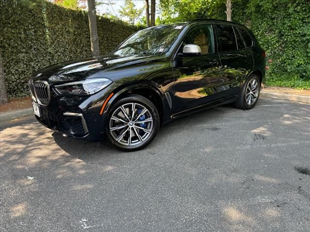 2022 BMW X5 M50i