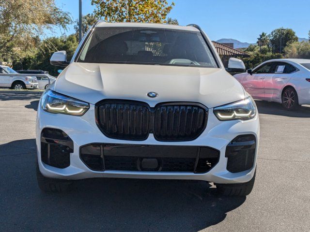 2022 BMW X5 M50i