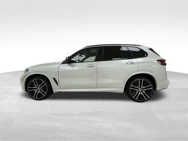 2022 BMW X5 M50i