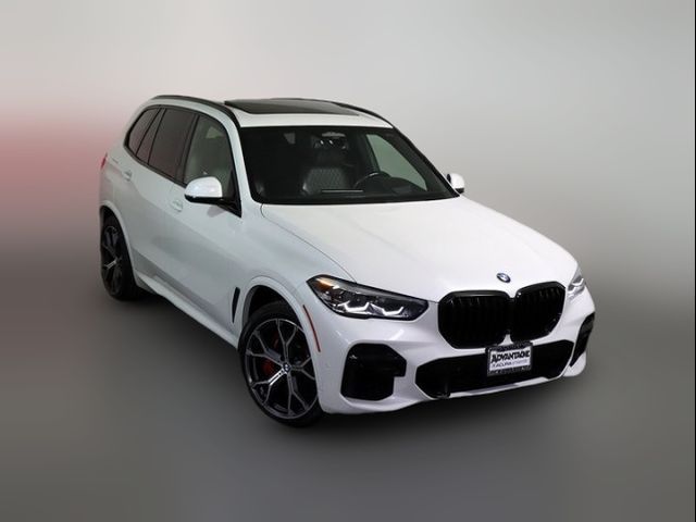 2022 BMW X5 M50i