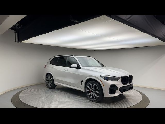 2022 BMW X5 M50i