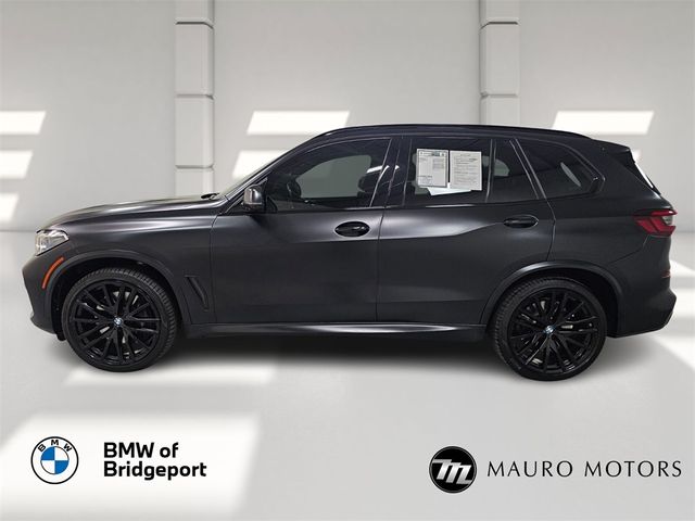 2022 BMW X5 M50i