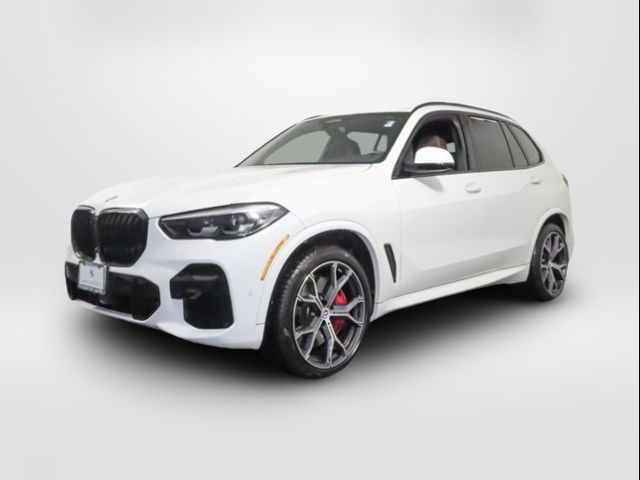 2022 BMW X5 M50i