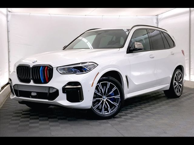 2022 BMW X5 M50i