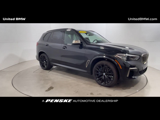 2022 BMW X5 M50i